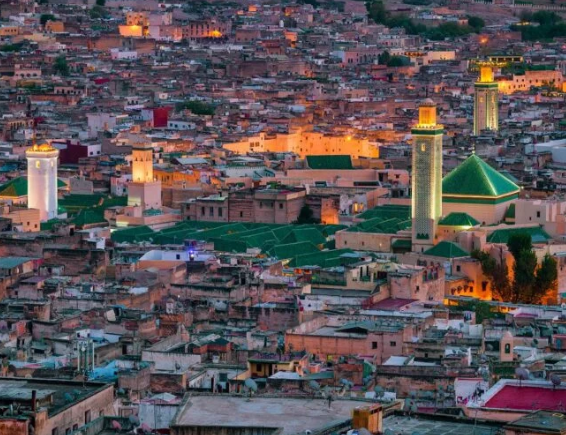 Fès : cité impériale du Maroc et médina classée au patrimoine UNESCO
